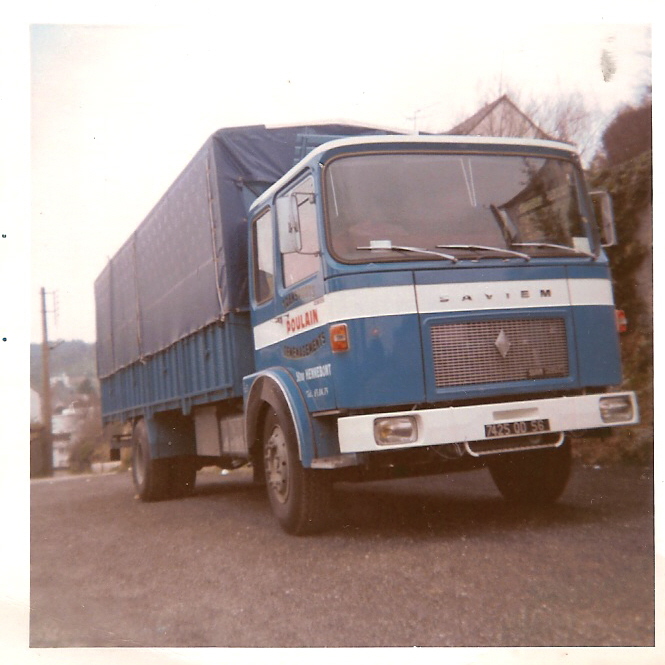 Premier camion Berliet des Transports Poulain, 1966 Premier camion Berliet des Transports Poulain, 1966