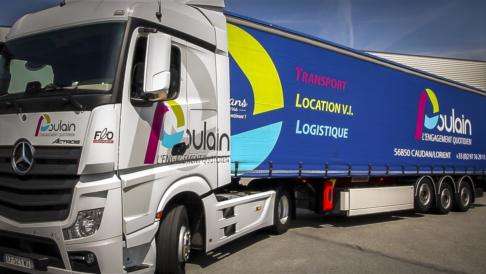Ensemble routier Mercedes Actros Poulain – tautliner aux couleurs de l'entreprise